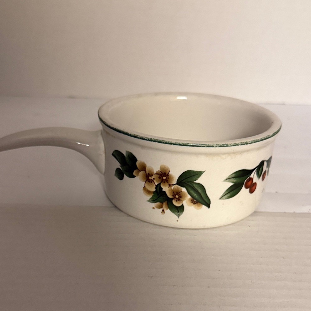 Vintage Citation Cades Cove Apple Floral Handled Soup Chili Bowl